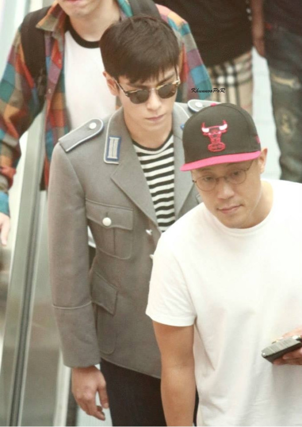 [19/9/13][Pho] GD, TOP, Taeyang và Daesung tại sân bay Incheon sang Singapore Tumblr_mtct3n0mQA1qb2yato5_1280