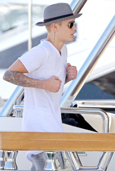 Justin Bieber [4] - Page 27 Tumblr_n85qk69eCz1sqc1zfo1_400