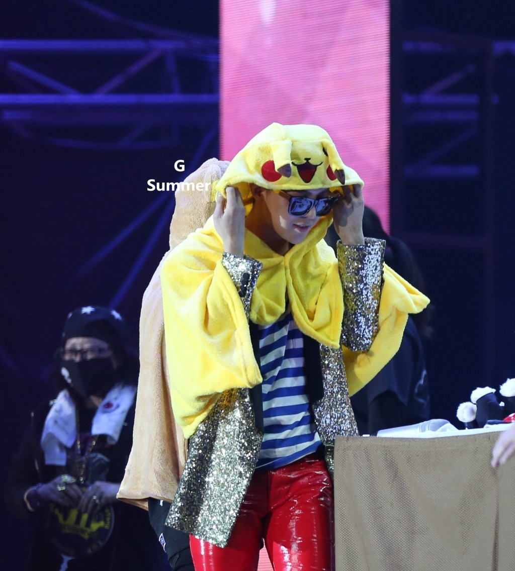 [Update] GD, YB, SR @ Fanmeeting ở Hồng Kông (15/2/14) Tumblr_n12rl0NMAK1qb2yato4_1280