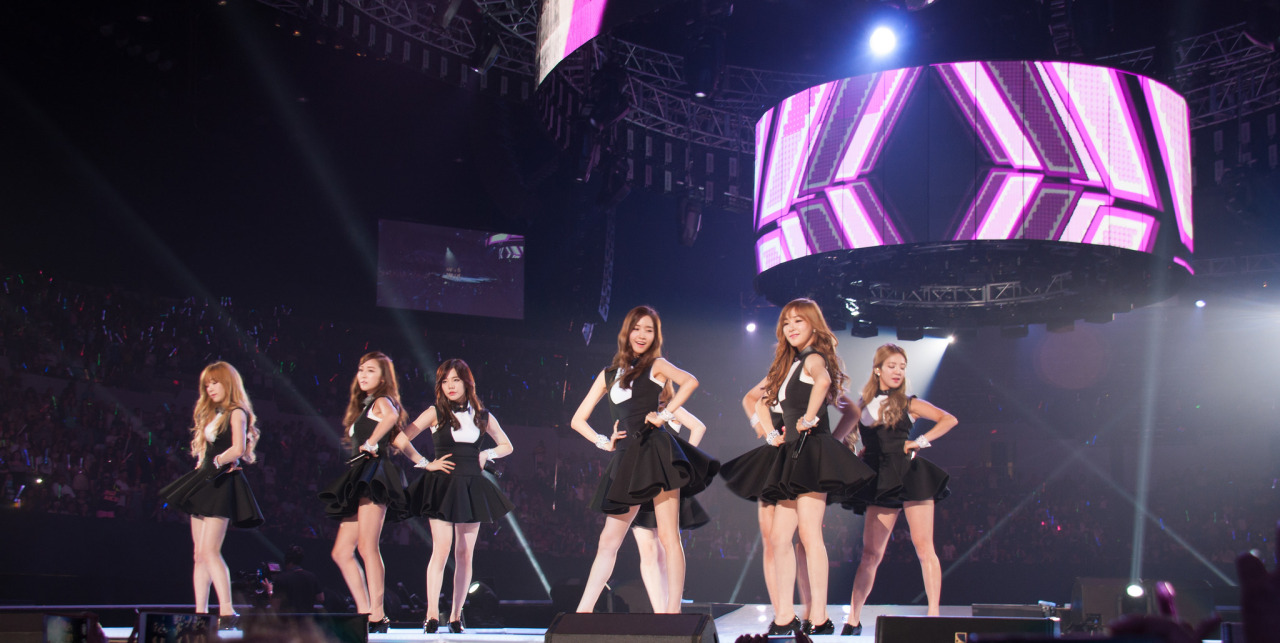 [PIC][07-08-2014]SNSD khởi hành đi LA để tham dự "KCON 2014" vào hôm nay - Page 9 Tumblr_naabq55uwr1sewbc1o3_1280