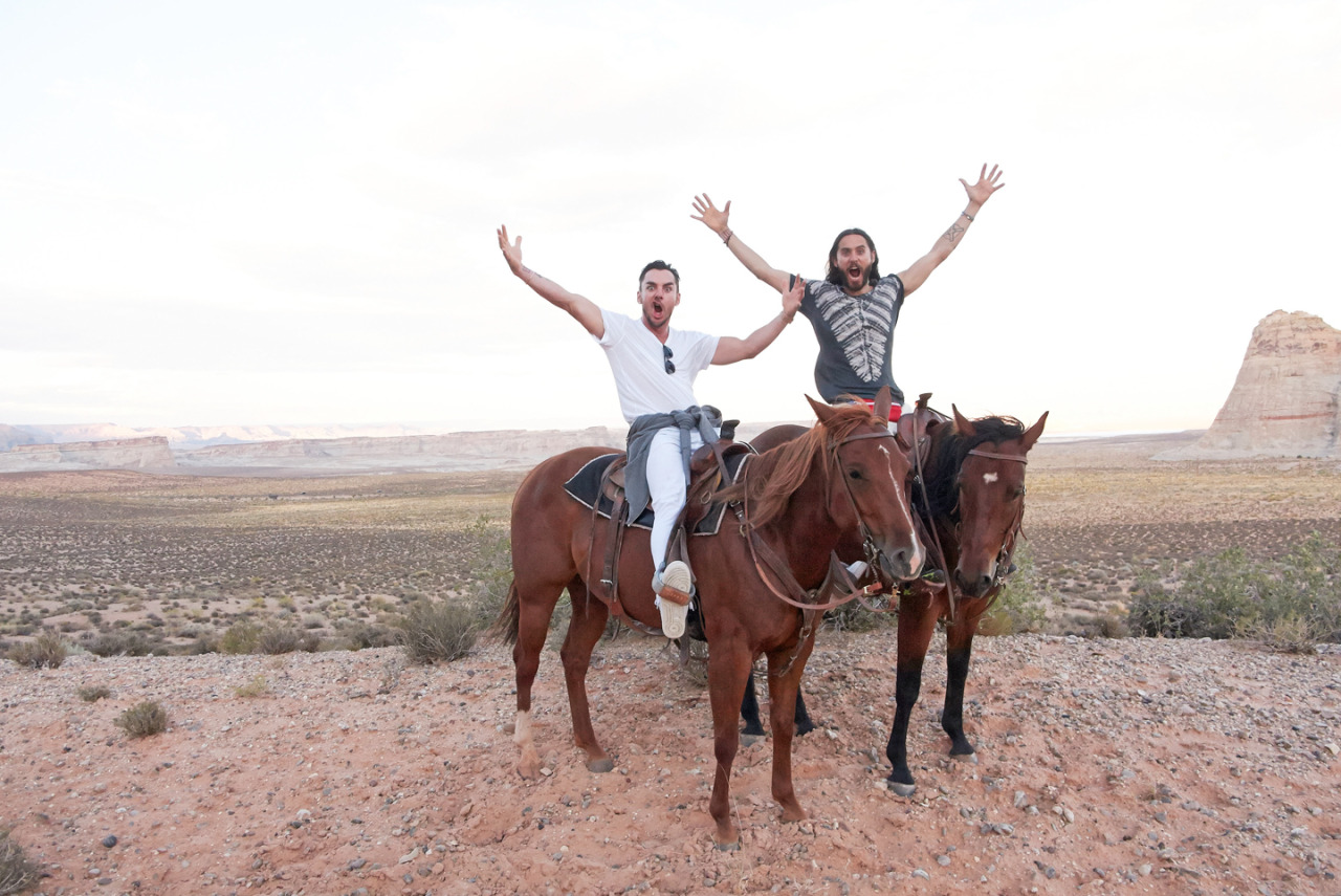 3 - [PHOTOSHOOT] Jared Leto by Terry Richardson - Page 32 Tumblr_nbt1gav7jk1qa42jro1_1280