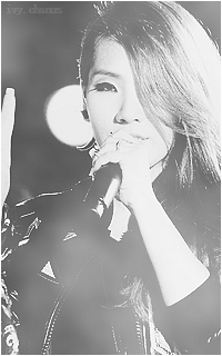 LEE ChaeLin (cl + 2ne1) Tumblr_myqg3pHmqh1s5bp52o2_250