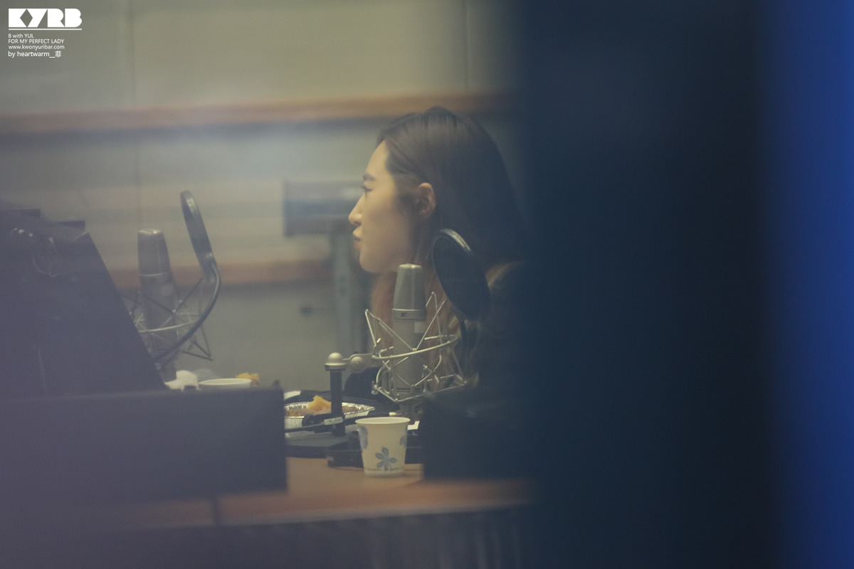 [PIC][12-03-2014]Yuri - Jessica và SeoHyun xuất hiện tại 2 chương trình Radio "SBS PowerFM Kim ChangRyul Old School" và "KBS Cool FM Jo Jungchi & Harim's 2 O'clock" vào chiều nay Tumblr_n2cvzdF1BW1sewbc1o3_1280