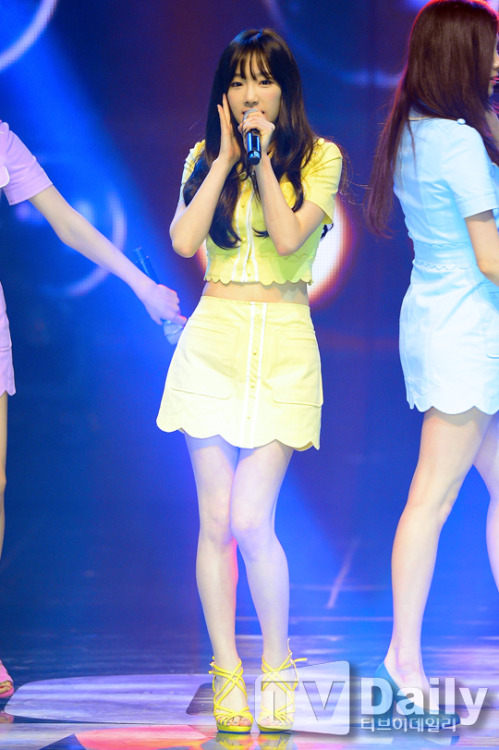 [PIC][15-03-2014]TaeTiSeo biểu diễn tại "Wapop Concert" vào tối nay Tumblr_n2h8587s5R1sewbc1o1_500