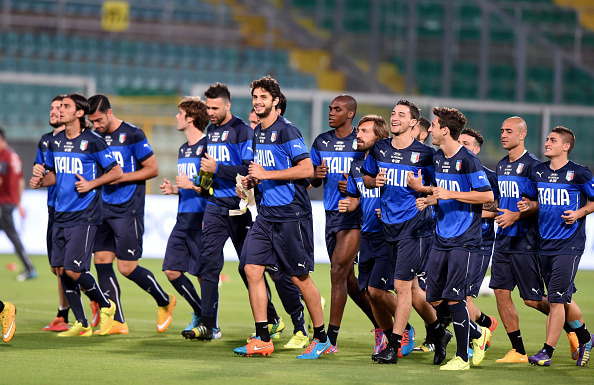 Italy Training Session, 9.10.14 Tumblr_nd711s5XPR1s75af7o3_1280