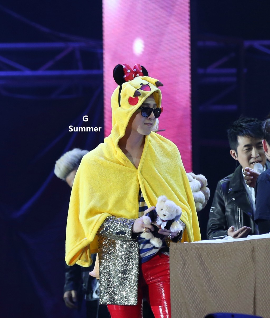 [Update] GD, YB, SR @ Fanmeeting ở Hồng Kông (15/2/14) Tumblr_n12rl0NMAK1qb2yato9_1280