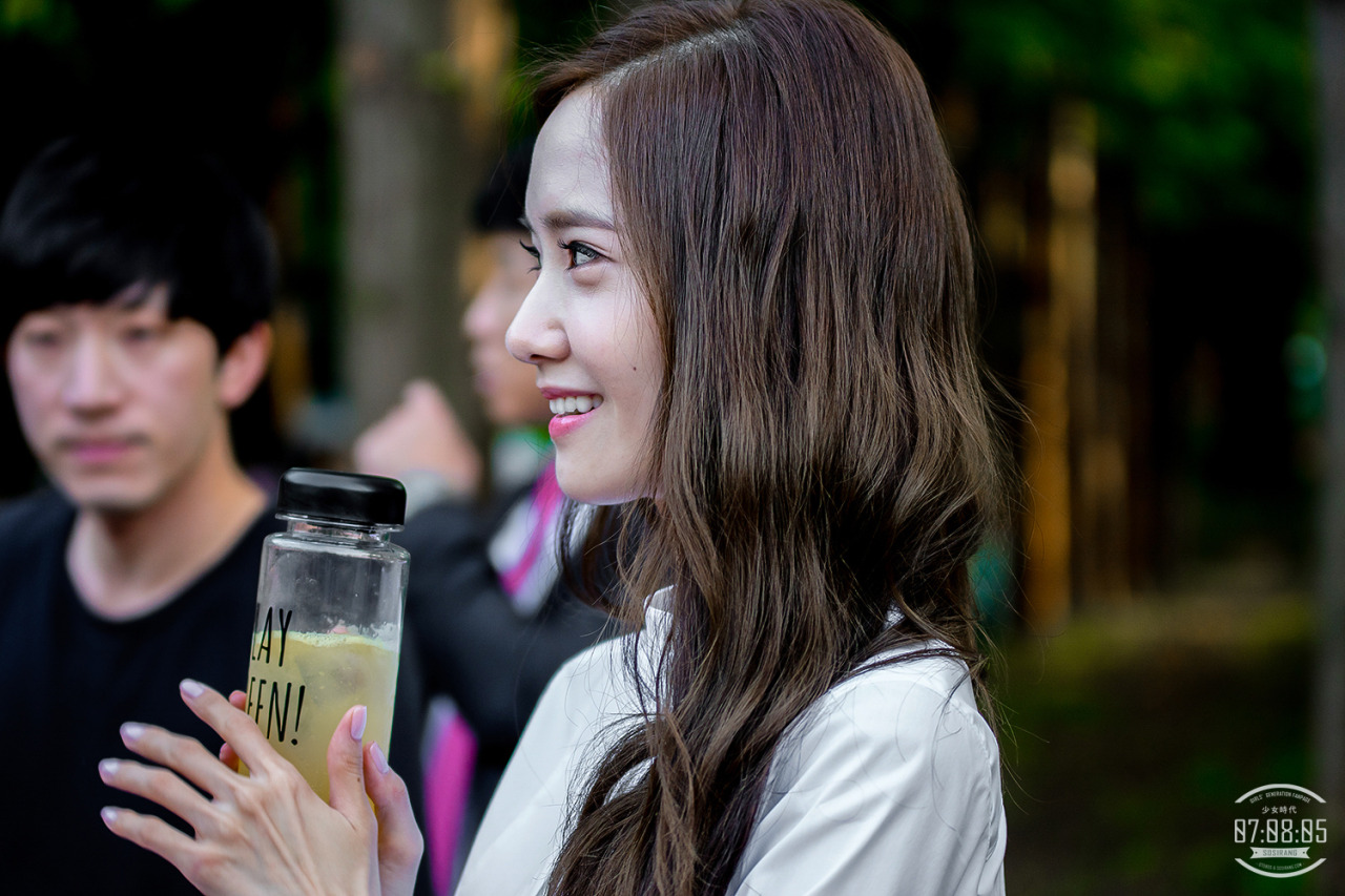 [PIC][27-09-2014]YoonA tham dự sự kiện “Innisfree PLAY GREEN Festival 2014” tại Seocho Culture & Arts Park vào chiều nay - Page 3 Tumblr_ndsuidODqx1sewbc1o7_1280