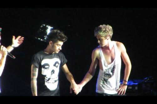 imagenes de Ziall o Larry Tumblr_mxtbz7xN3p1qlls34o1_500