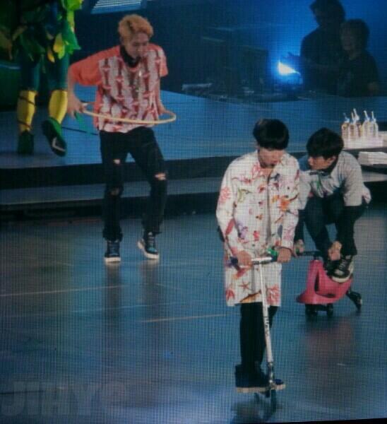 130911 SHINee @ 'SHINee World 2013 Boys Meet U' en Hiroshima Tumblr_msyqe8wdfy1r8fs1io1_1280