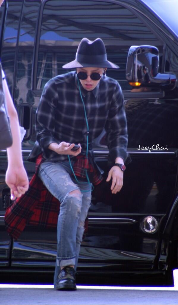 [19/9/13][Pho] GD, TOP, Taeyang và Daesung tại sân bay Incheon sang Singapore Tumblr_mtdeesYOaG1qb2yato2_1280