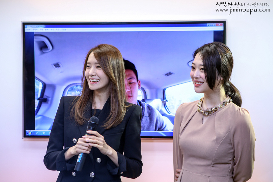 [PIC][28-11-2013]YoonA xuất hiện tại Lễ khai trương LTE-A của SK Telecom cùng Sulli vào trưa nay Tumblr_mx0upbbnJZ1qbgdrko1_1280