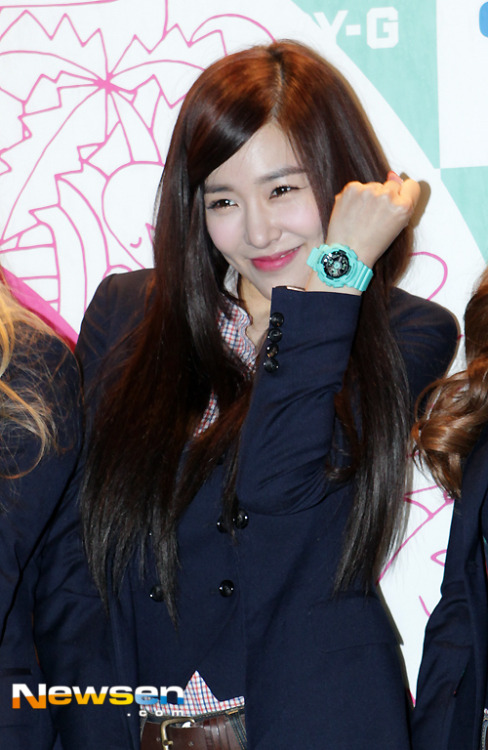 [PIC][20-03-2014]SNSD biểu diễn tại "BabyG 20th Anniversary Girl's Party" vào tối nay Tumblr_n2qjqesyKi1sewbc1o1_500