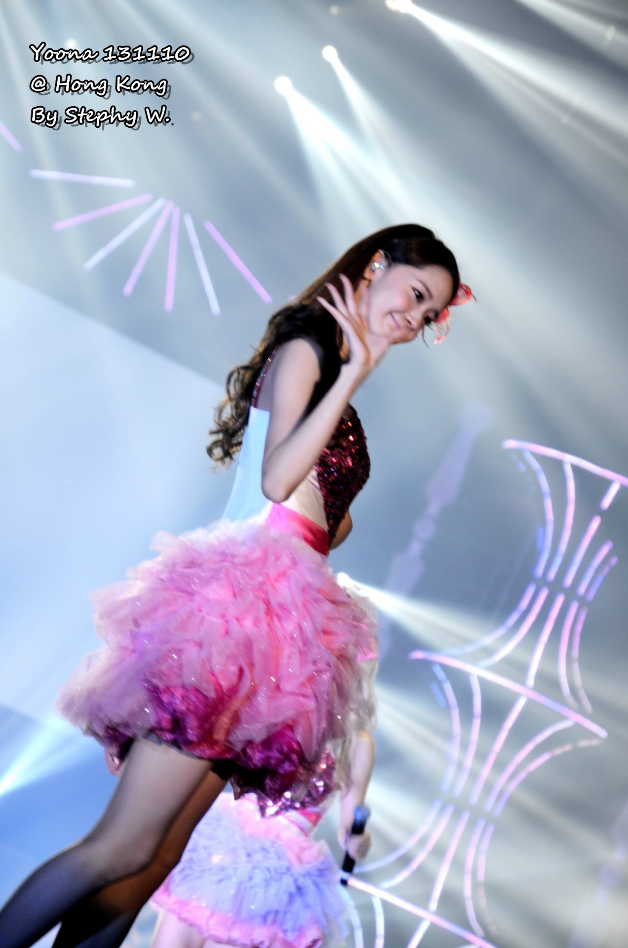 [PIC][08/09/10-11-2013]Hình ảnh mới nhất từ "2013 Girls' Generation's World Tour – Girls & Peace in HongKong" của SNSD - Page 16 Tumblr_mw2bvz8xTZ1qbalato6_1280