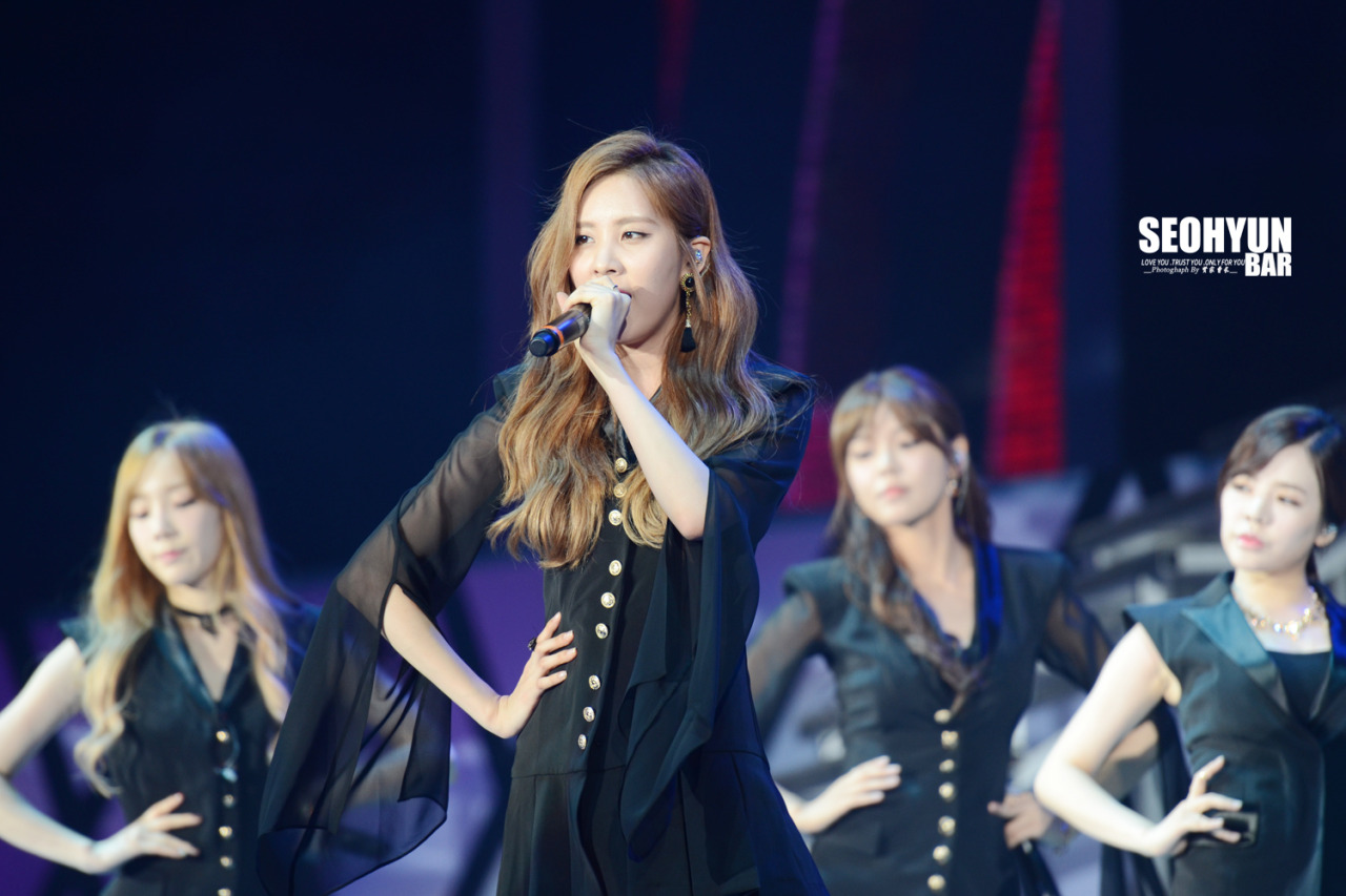 [PIC][30-09-2014]SNSD khởi hành đi Trung Quốc để tham dự "China for GG 1st Fan Party in ShenZhen" vào sáng nay - Page 14 Tumblr_nd9haqNjHw1sewbc1o2_1280