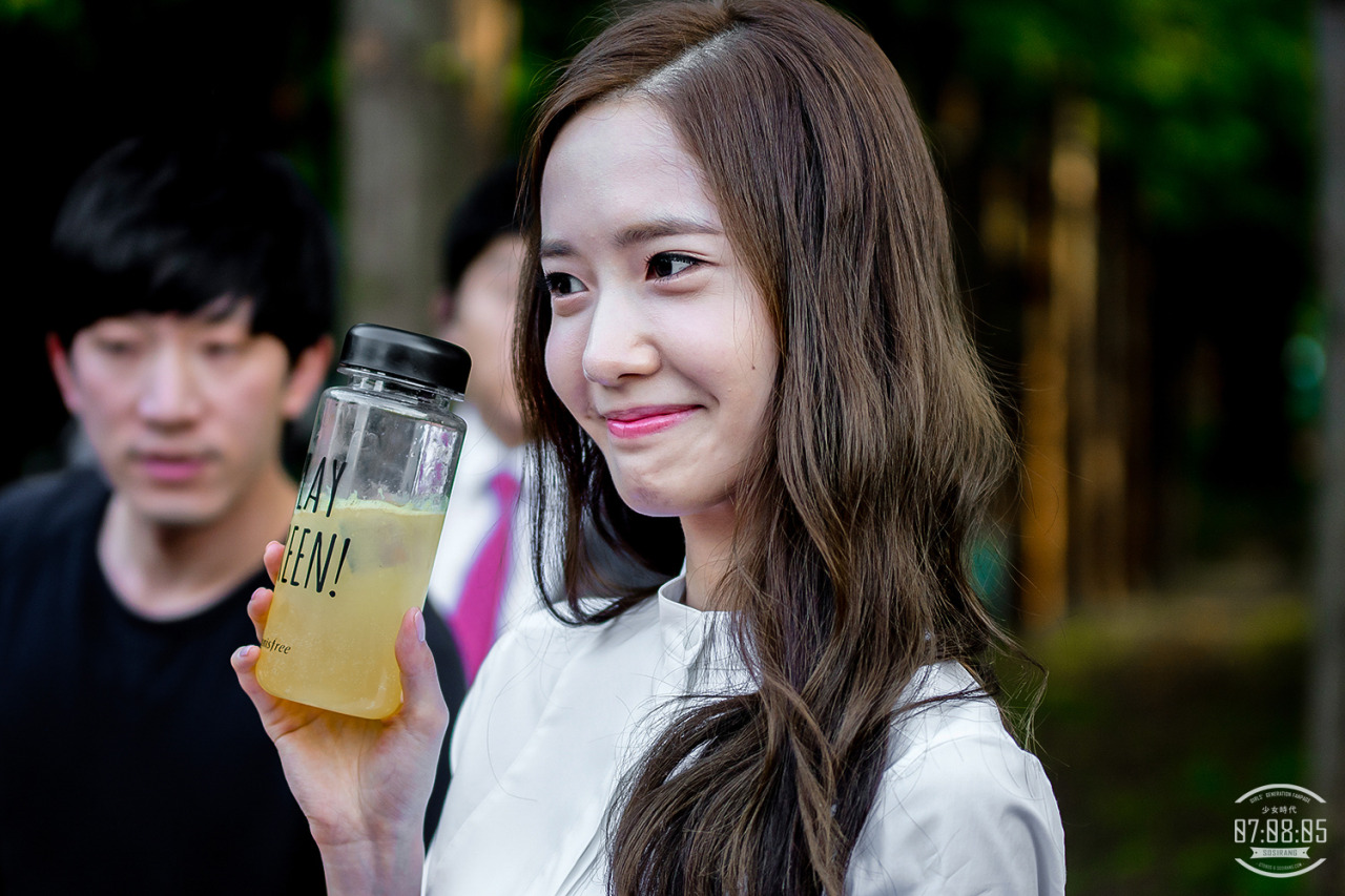 [PIC][27-09-2014]YoonA tham dự sự kiện “Innisfree PLAY GREEN Festival 2014” tại Seocho Culture & Arts Park vào chiều nay - Page 3 Tumblr_ndsuidODqx1sewbc1o6_1280