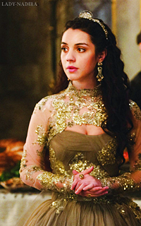 Adelaide Kane Tumblr_neiy9nDnK31trd3zko9_r1_250