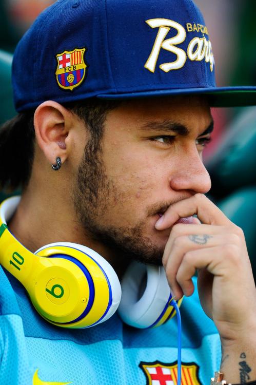 Neymar Jr. Tumblr_n5h7m1FL9L1repc8no3_500