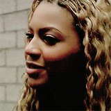 Beyoncé » Era "BEYONCÉ" [III] - Página 5 Tumblr_nbyxjpXoUb1r6qguso10_250