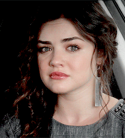 lucy hale stock Tumblr_nfjwoiftRj1s0t9k2o1_250