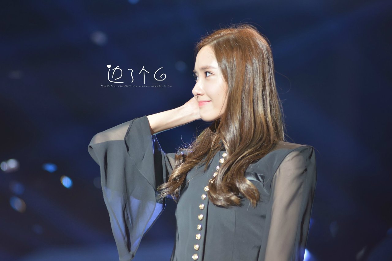 [PIC][30-09-2014]SNSD khởi hành đi Trung Quốc để tham dự "China for GG 1st Fan Party in ShenZhen" vào sáng nay - Page 9 Tumblr_nd0vnsztoQ1sewbc1o2_1280