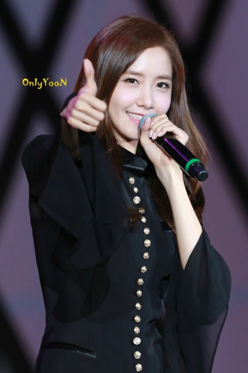 [PIC][30-09-2014]SNSD khởi hành đi Trung Quốc để tham dự "China for GG 1st Fan Party in ShenZhen" vào sáng nay - Page 6 Tumblr_nczacv7EdH1sewbc1o1_500