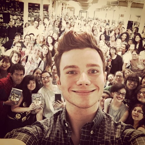 Chris Colfer Instagram - Page 15 Tumblr_nr59pezbiY1u88r6co1_500