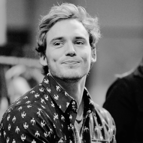 ;sam claflin.♡ - Página 2 Tumblr_nqcq9gi9LQ1uy2kwuo1_500