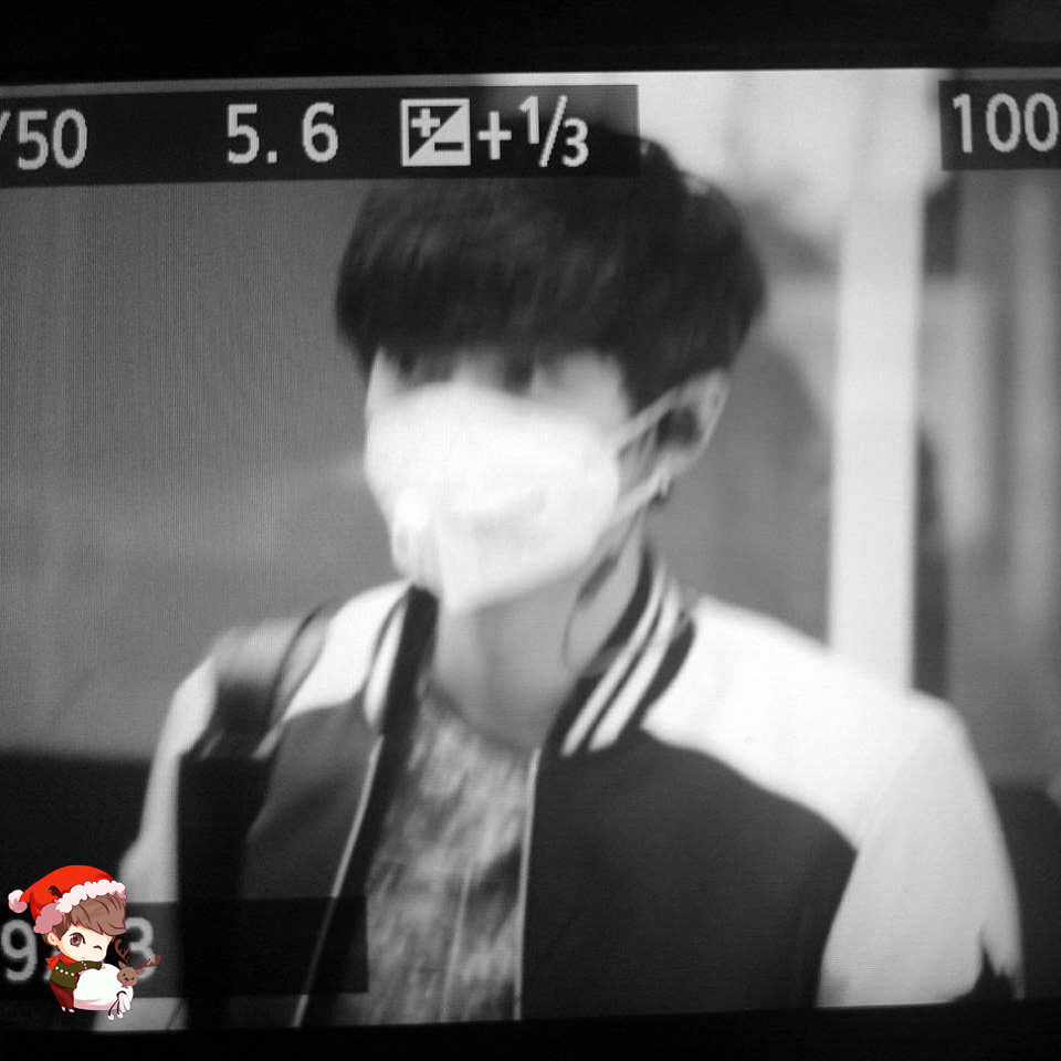 [PREVIEW] 141228 Beijing South Railway Station [45P] Tumblr_nh9tdfIBvw1ralgblo1_1280