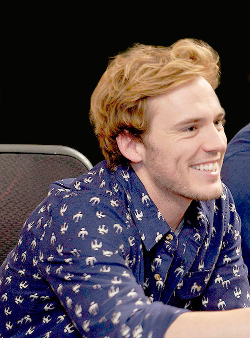 ;sam claflin.♡ - Página 3 Tumblr_nm1tzeavZy1ro6ivso1_500