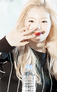 jeuneadulte - Bae Joo Hyun (Irene - Red Velvet) Tumblr_nmnbjj6sVx1s1mmh4o6_250