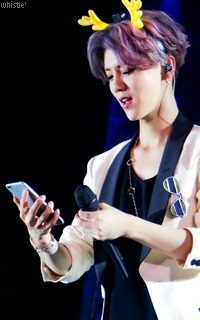 XI LU HAN (EXO) Tumblr_o4pat1v0xu1u2gxijo7_250