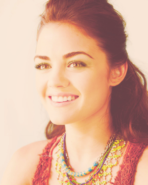 ; lucy hale. ♡ - Página 7 Tumblr_m72x1he4C91rw0xdao1_500