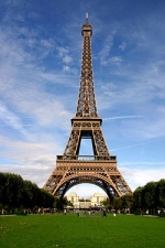 L EPHEMERIDE DU JOUR - Page 2 150px-TourEiffel