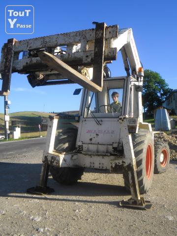 Chariot élévateur ACMAG Photo3-vend-manitou-3-1x2x2x2w1497153