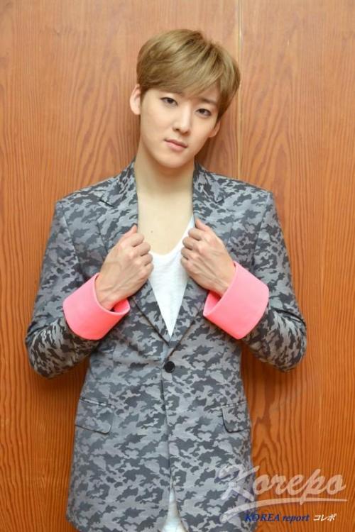 U-KISS pour Korepo Tumblr_n9lxs3amCB1qaq5eko1_500