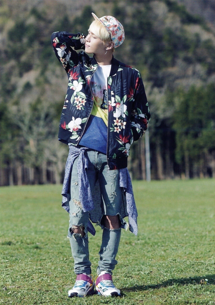 Jonghyun @ 'Lucky Star' scans Tumblr_n7opbgsHn11r36tcgo1_1280