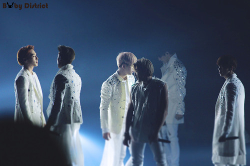 FAN.TAKEN| صور B.A.P في Live On Earth فوكاكا-اليابان “اليوم الثاني” Tumblr_n6q04mdrgt1rnkj5ho1_500