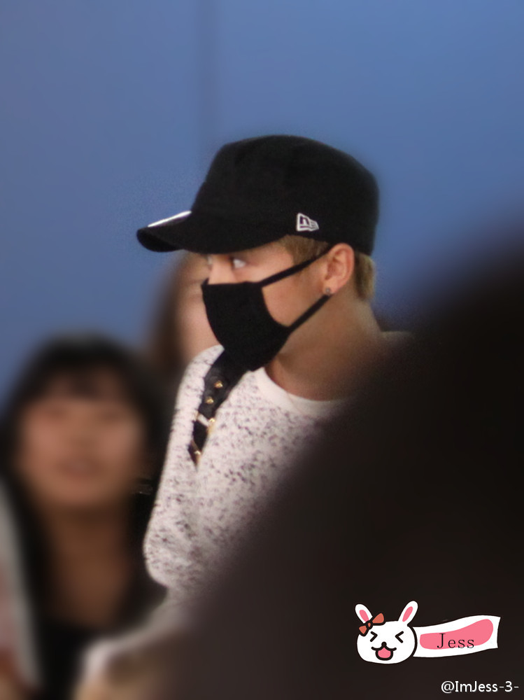 [PREVIEW] 140907 Beijing Airport - Arrival [46P] Tumblr_nbiqu2b5zK1qhmxnlo1_1280