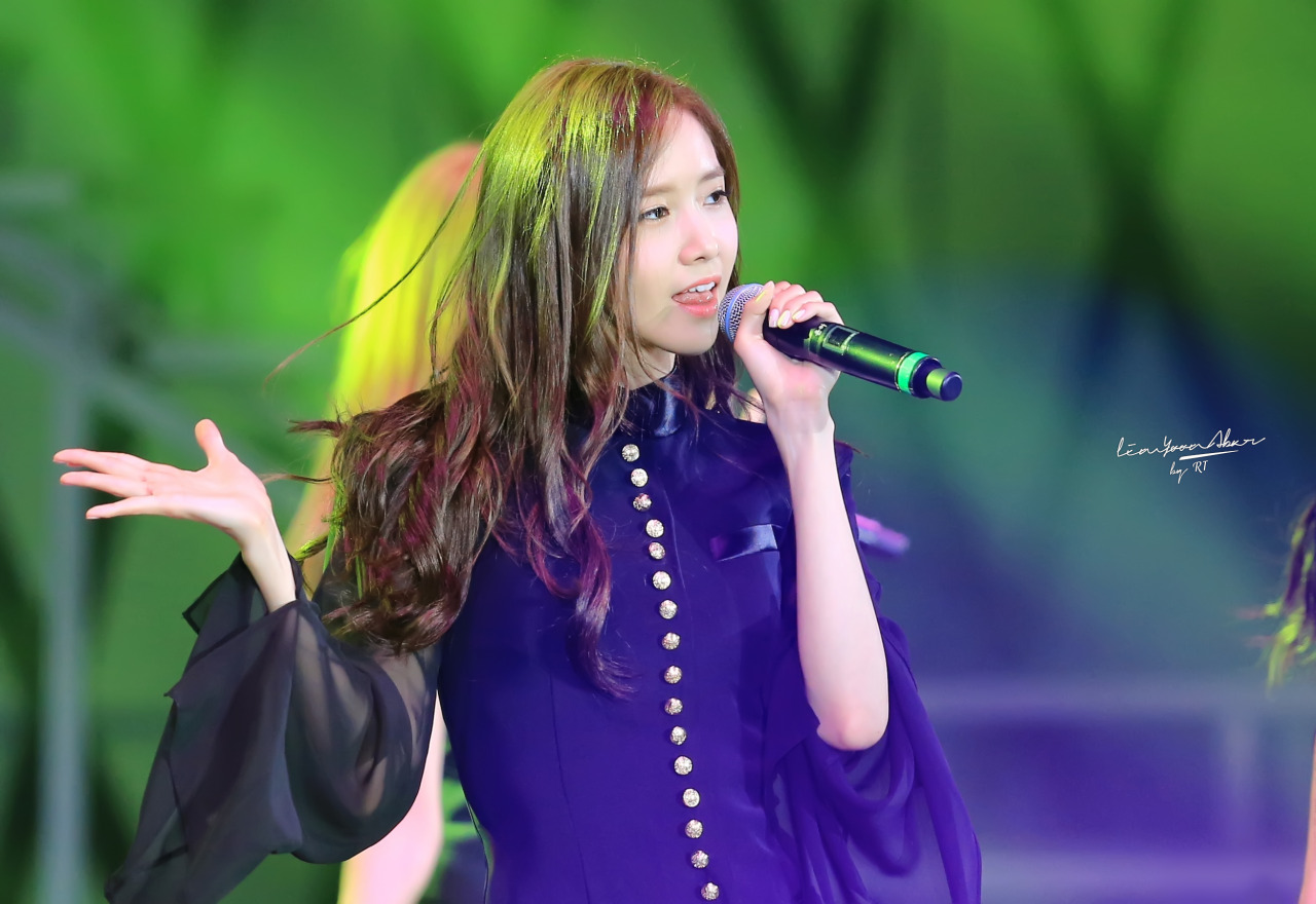 [PIC][30-09-2014]SNSD khởi hành đi Trung Quốc để tham dự "China for GG 1st Fan Party in ShenZhen" vào sáng nay - Page 14 Tumblr_nd9hptXoj01sewbc1o1_r1_1280