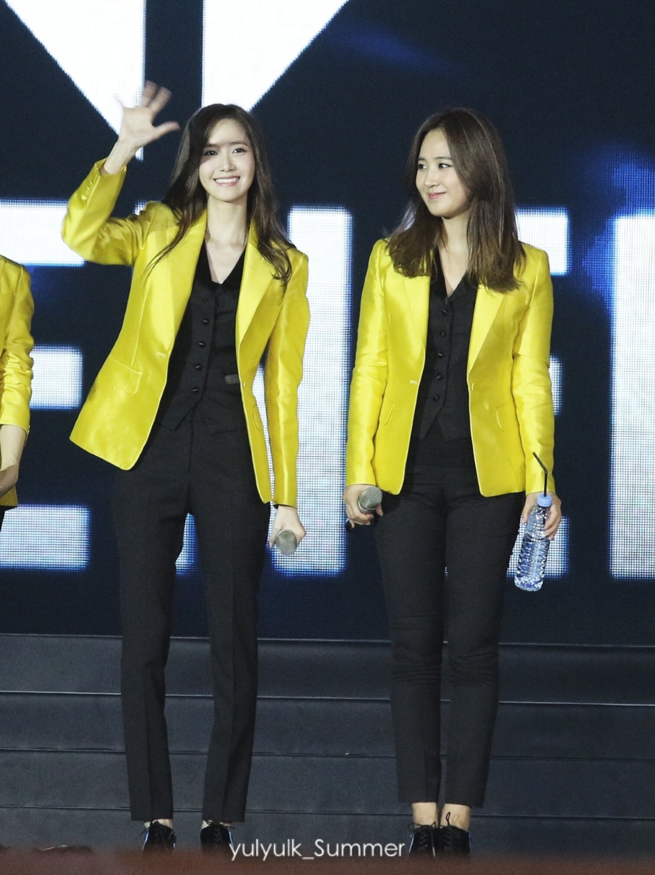 [PIC][02-08-2014]SNSD khởi hành đi Hồng Kông để tham dự "Best of Best in Hong Kong Concert" vào sáng nay - Page 15 Tumblr_n9rn7oYguJ1sewbc1o4_1280