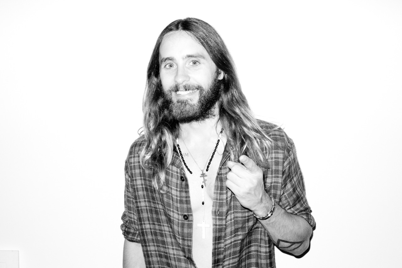 5 - [PHOTOSHOOT] Jared Leto by Terry Richardson - Page 32 Tumblr_n7a5rnogUg1qa42jro1_1280