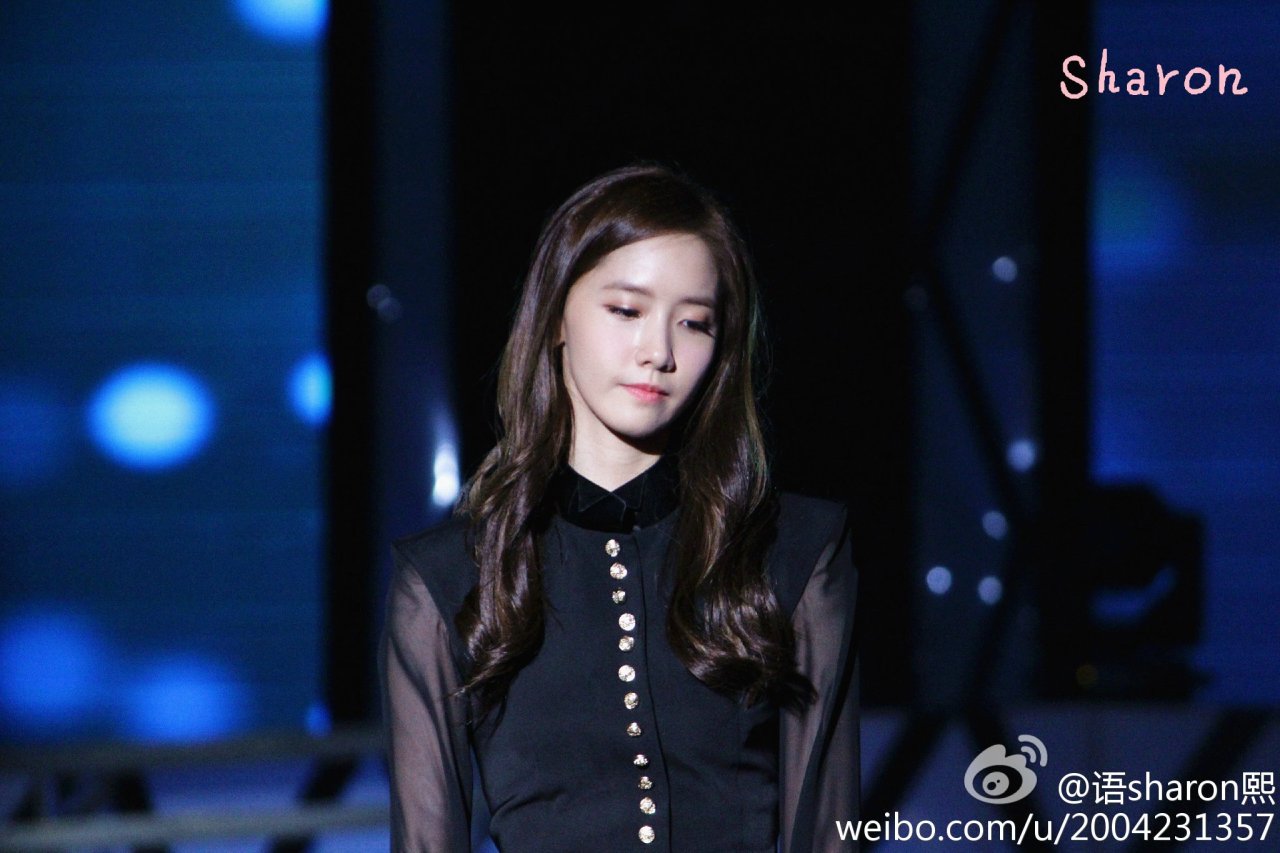 [PIC][30-09-2014]SNSD khởi hành đi Trung Quốc để tham dự "China for GG 1st Fan Party in ShenZhen" vào sáng nay - Page 6 Tumblr_ncry06z08a1sewbc1o1_1280