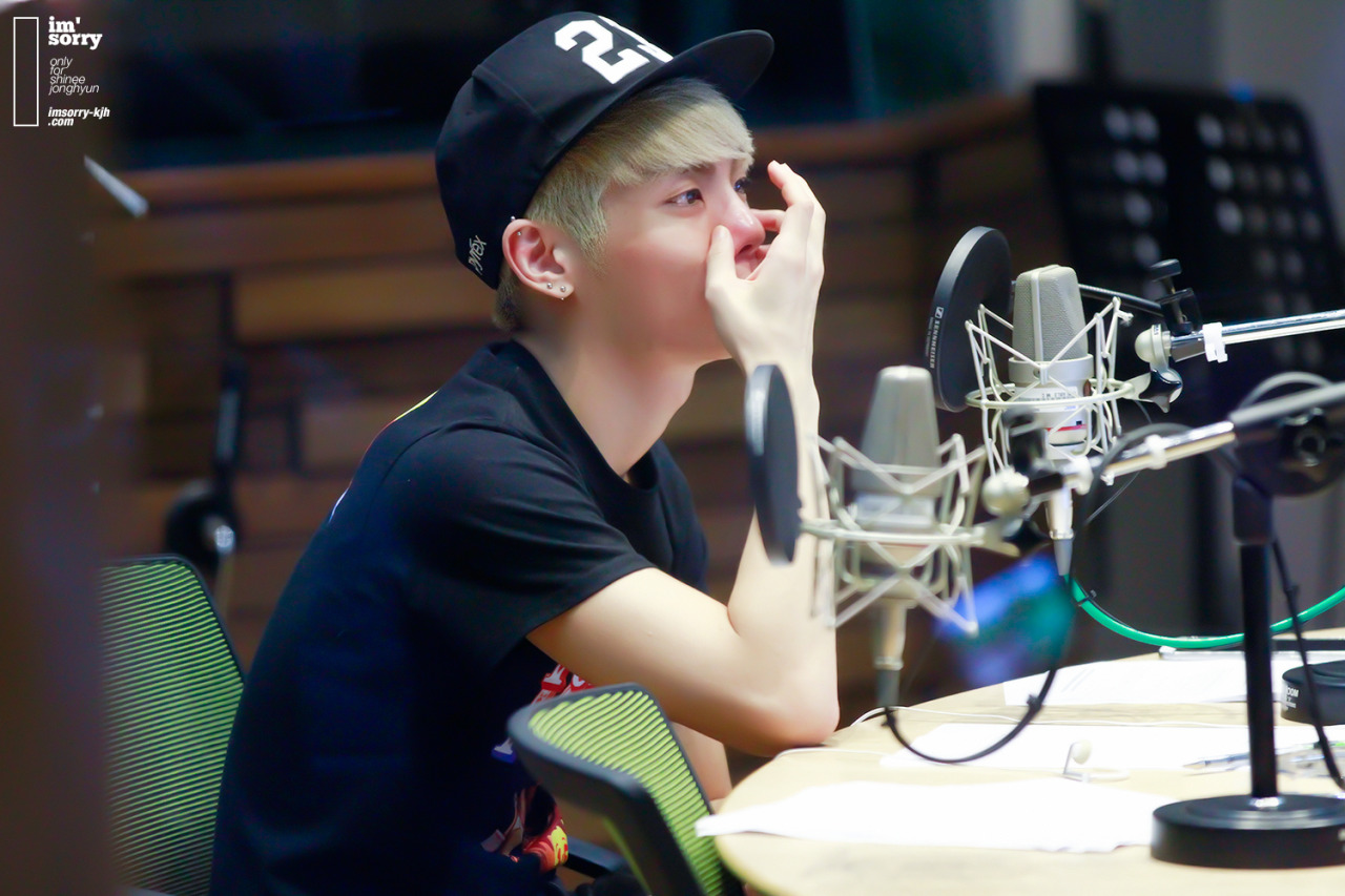 140827 Jonghyun @ MBC Blue Night Tumblr_nbhckeqW0g1r36tcgo1_1280