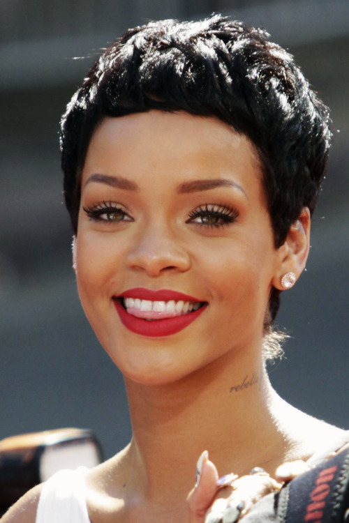 Rihanna. [2] - Page 34 Tumblr_n7wjgkF4ZA1ro1dyeo1_500