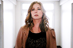 GIFS - Emily Vancamp - Page 6 Tumblr_n5gool72ld1qghd52o4_250