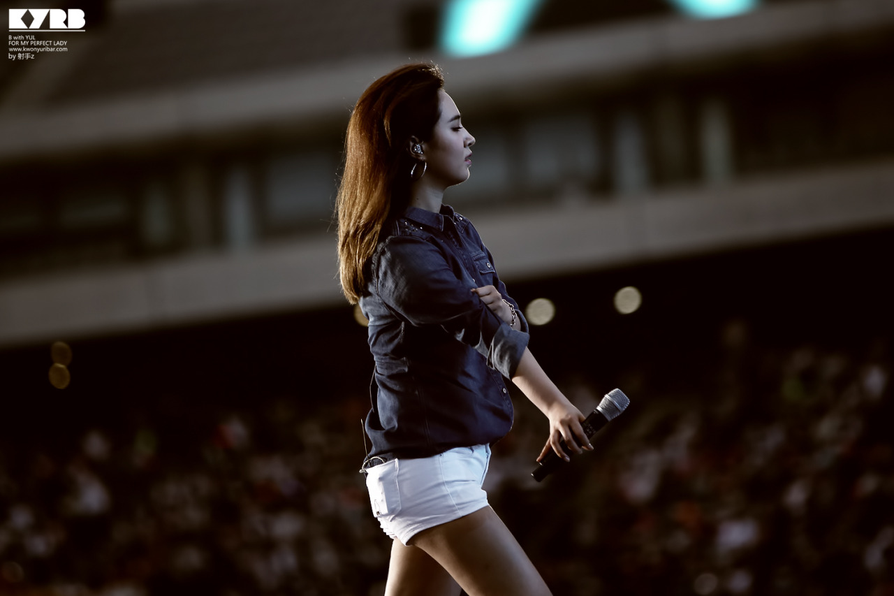 [PIC][15-08-2014]SNSD tham dự "SMTOWN LIVE WORLD TOUR IV in SEOUL" vào chiều nay - Page 4 Tumblr_nak7i4Vdpa1sewbc1o3_1280