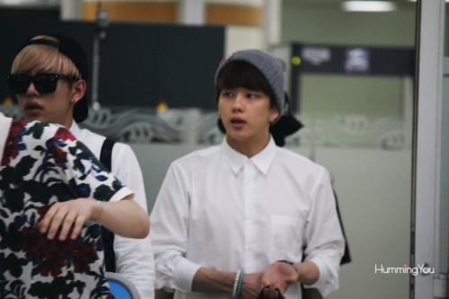 FAN.TAKEN| صور B.A.P في مطار GIMPO عائدون من اليابان بتاريخ 140616 .. Tumblr_n79d9tteww1rnkj5ho1_500