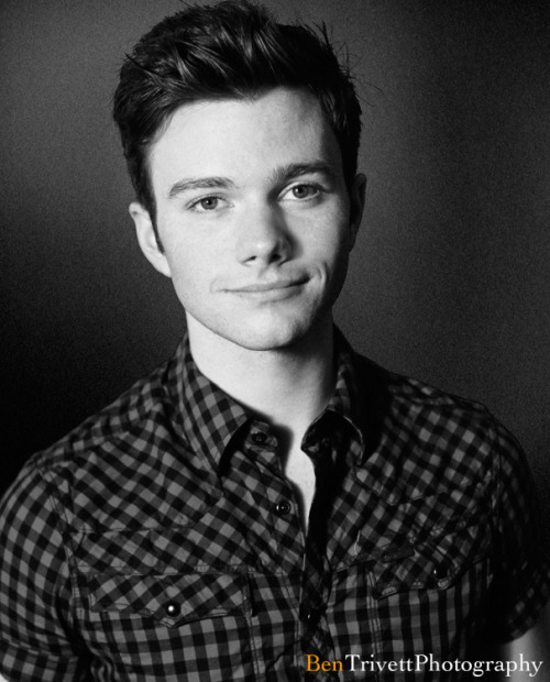 Chris Colfer Appreciation Thread!--part 9 - Page 25 Tumblr_nednmyB6lk1qiqv5zo1_500