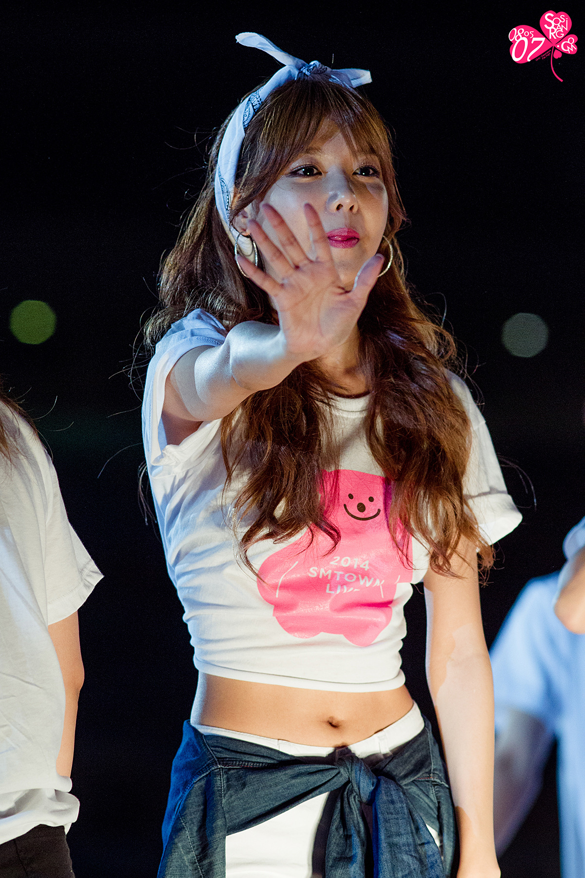 [PIC][15-08-2014]SNSD tham dự "SMTOWN LIVE WORLD TOUR IV in SEOUL" vào chiều nay - Page 6 Tumblr_napxfmgIaT1sewbc1o3_1280