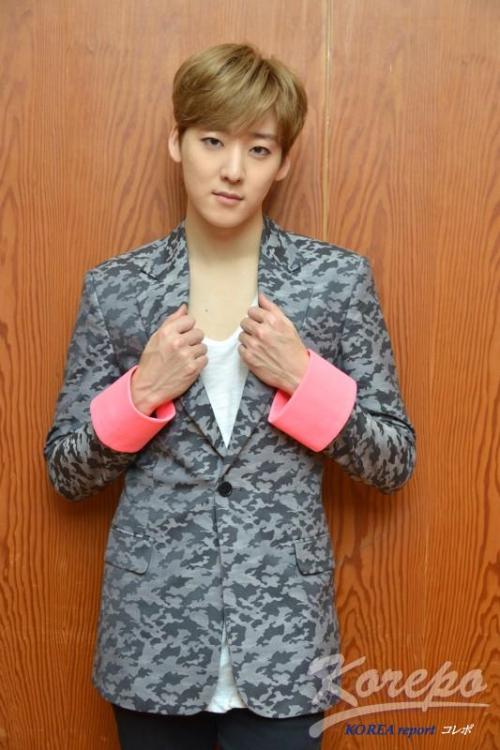 U-KISS pour Korepo Tumblr_n9lxo2A6TA1qaq5eko1_500